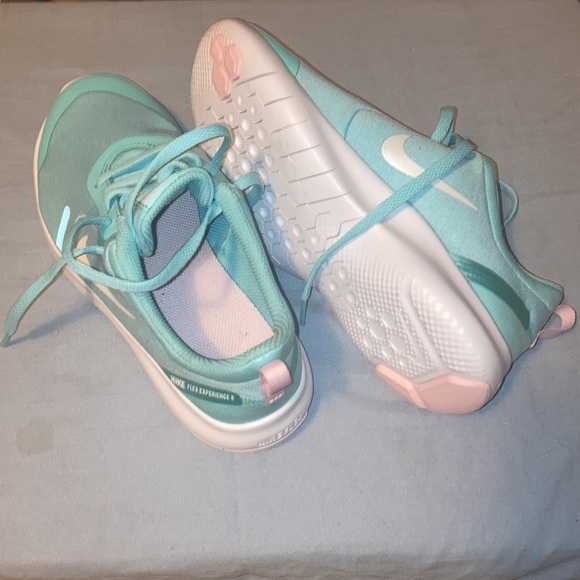 Nike Flex Experience 8 - Picture 4 of 4